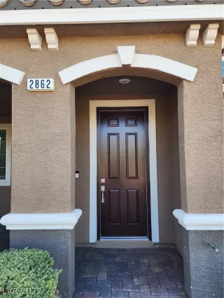 Photo #1: 2452708 Listing 