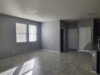 Photo #6: 2452708 Listing 