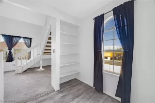 Photo #2: 2452784 Listing 