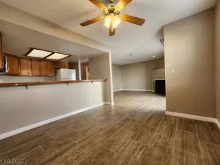 Photo #4: 2452834 Listing 