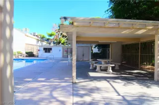 Photo #3: 2452844 Listing 