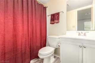 Photo #4: 2452856 Listing