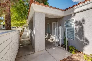 Photo #1: 2452883 Listing