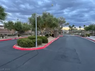 Photo #1: 2452890 Listing