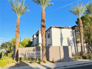 Photo #2: 2452893 Listing