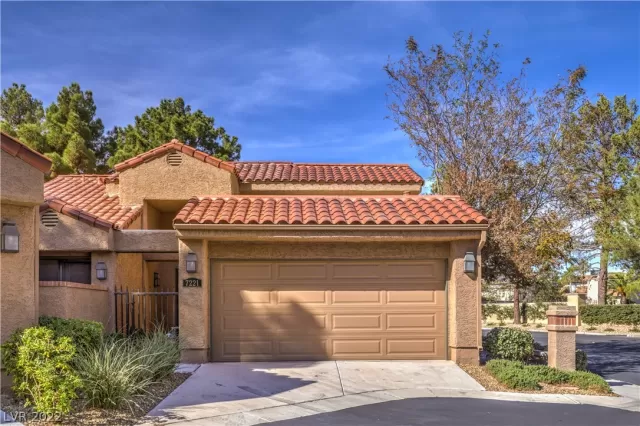 MLS: 2452927 Condo For Sale