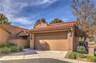 Photo #1: 2452927 Listing