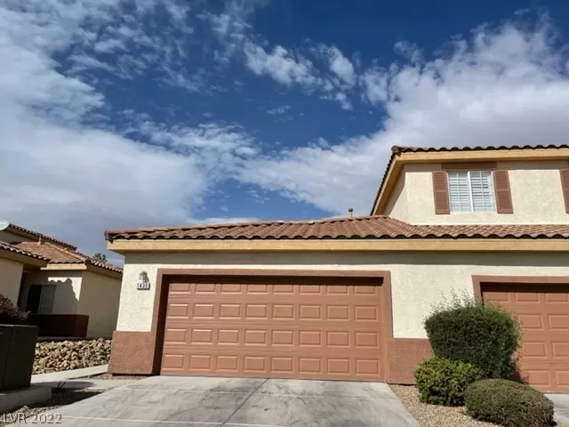 MLS: 2453049 Condo For Sale