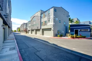 Photo #2: 2453094 Listing 