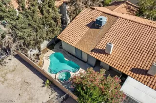 Photo #1: 2453188 Listing