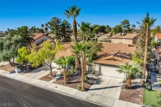 Photo #2: 2453188 Listing