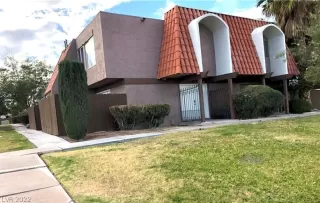 Photo #2: 2453219 Listing