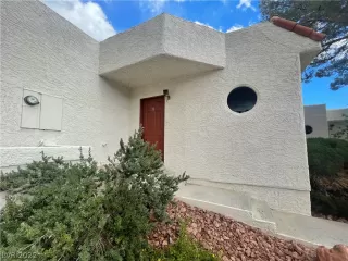 Photo #1: 2453230 Listing 