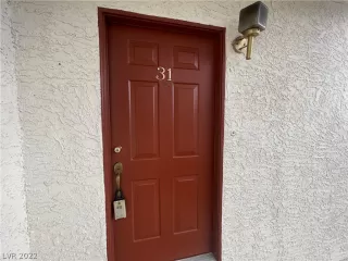 Photo #2: 2453230 Listing 