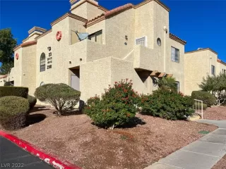Photo #1: 2453248 Listing