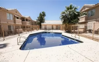 Photo #4: 2453281 Listing 