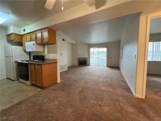 Photo #1: 2453308 Listing 