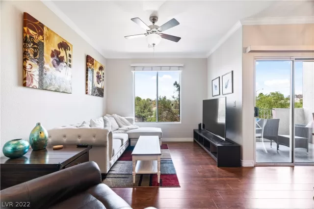 MLS: 2453358 Condo For Sale