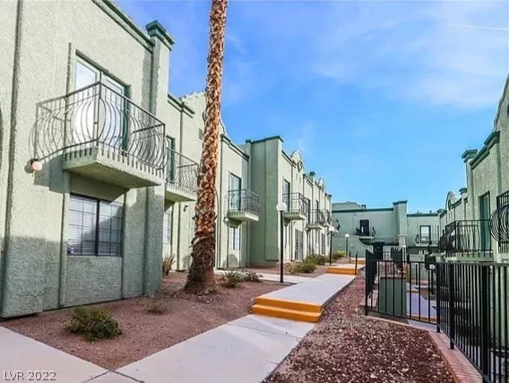 MLS: 2453405 Condo For Sale