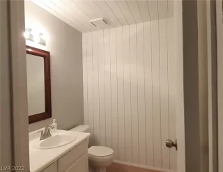 Photo #4: 2453405 Listing 