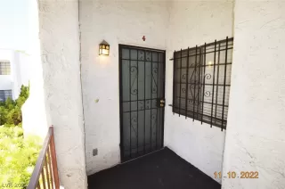 Photo #1: 2453417 Listing