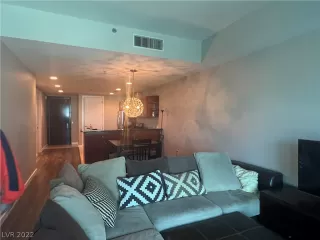 Photo #4: 2453448 Listing 