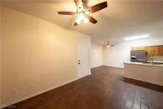 Photo #6: 2453531 Listing