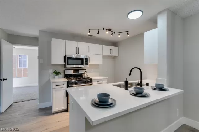 MLS: 2453637 Condo For Sale