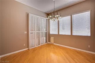 Photo #6: 2453640 Listing 