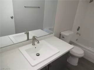 Photo #5: 2453650 Listing 