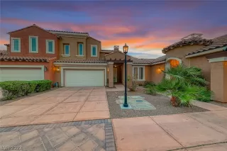 Photo #5: 2453705 Listing 