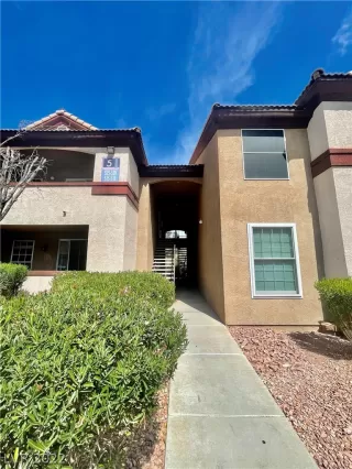 Photo #1: 2453770 Listing 