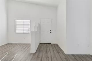 Photo #4: 2453777 Listing 