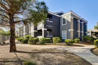 Photo #1: 2453780 Listing