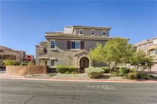 Photo #2: 2453807 Listing