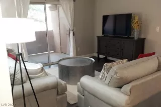 Photo #2: 2453880 Listing 