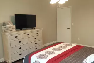 Photo #6: 2453880 Listing 