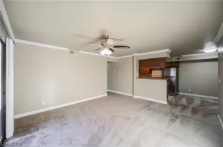 Photo #3: 2453887 Listing