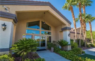 Photo #4: 2453915 Listing 