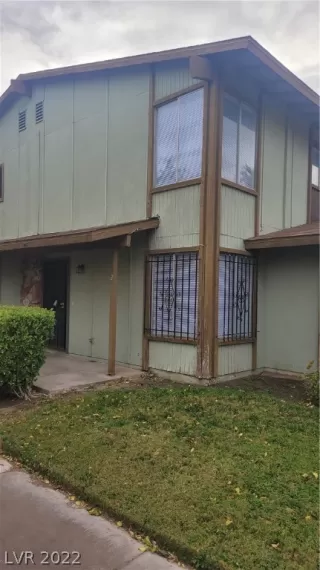 Photo #1: 2453963 Listing 