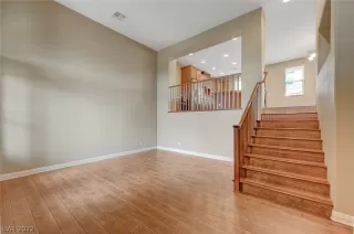 Photo #4: 2453967 Listing 