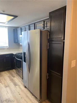 Photo #6: 2453969 Listing 