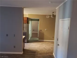 Photo #1: 2453973 Listing 