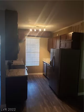 Photo #4: 2453973 Listing 