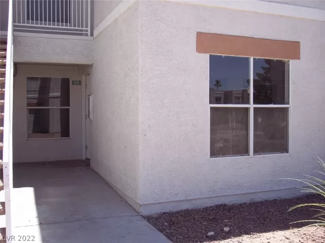 MLS: 2453991 Condo For Sale