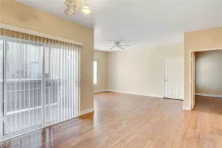 Photo #6: 2454013 Listing 