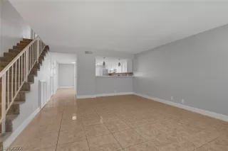 Photo #2: 2454040 Listing 