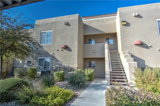 MLS: 2454061 Condo For Sale