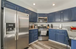 Photo #2: 2454108 Listing 