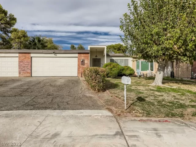 MLS: 2454123 Condo For Sale